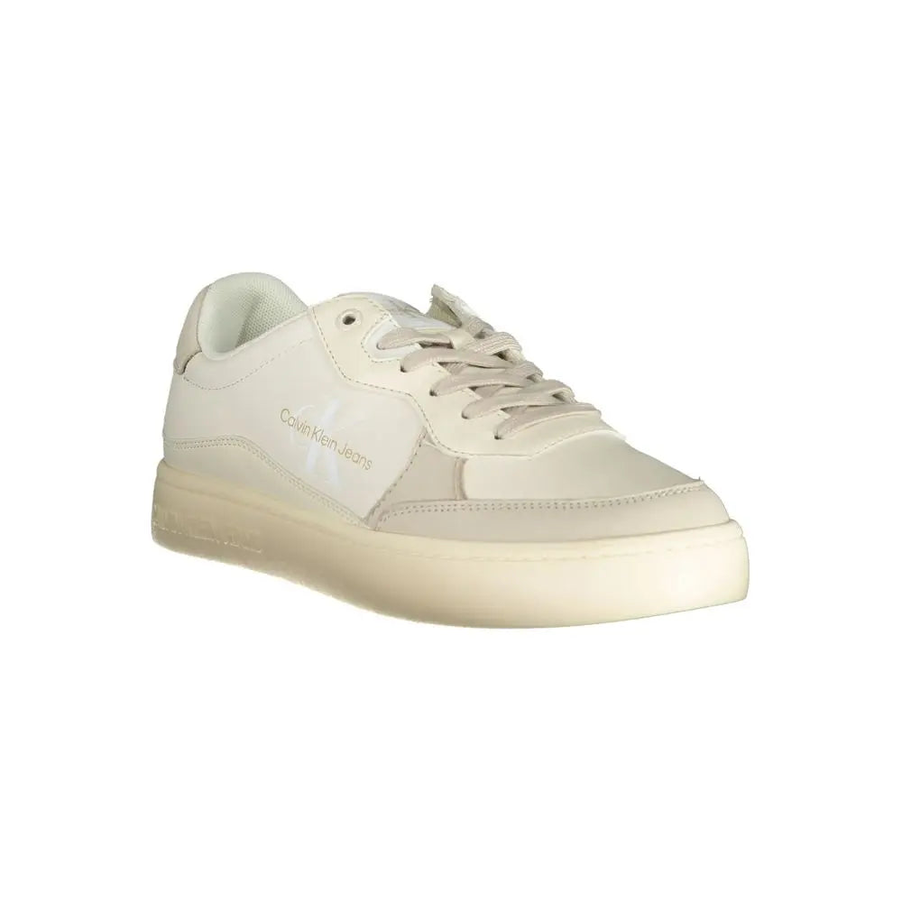 Elegant White Sneakers with Contrast Accents Calvin Klein