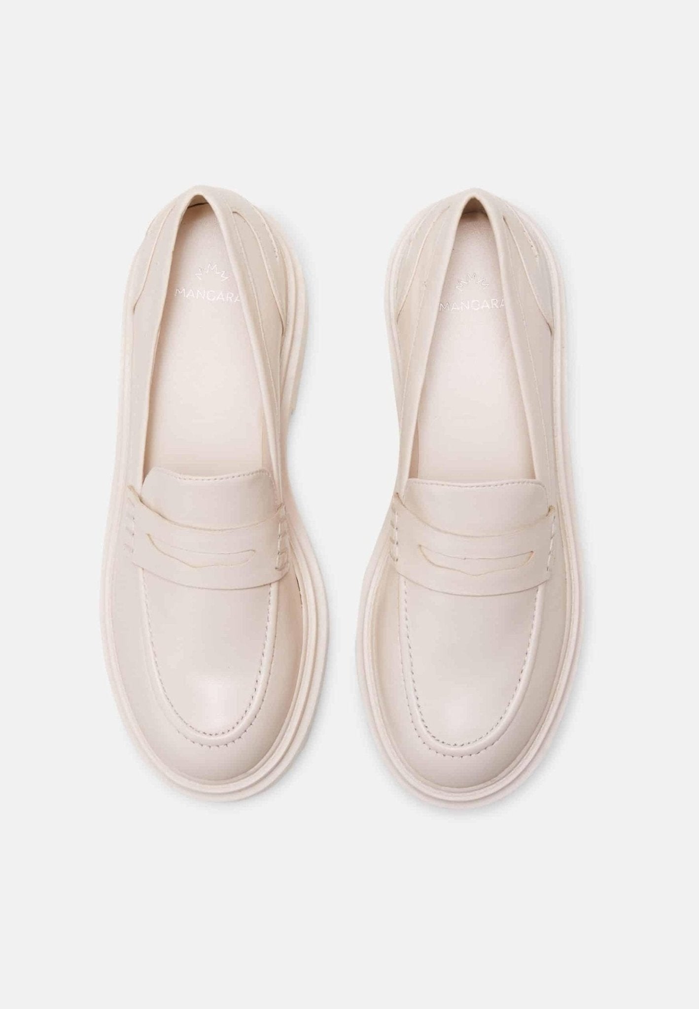 Beige Leather Loafers – Chunky Block Sole Design - BrandLuxe Outlet